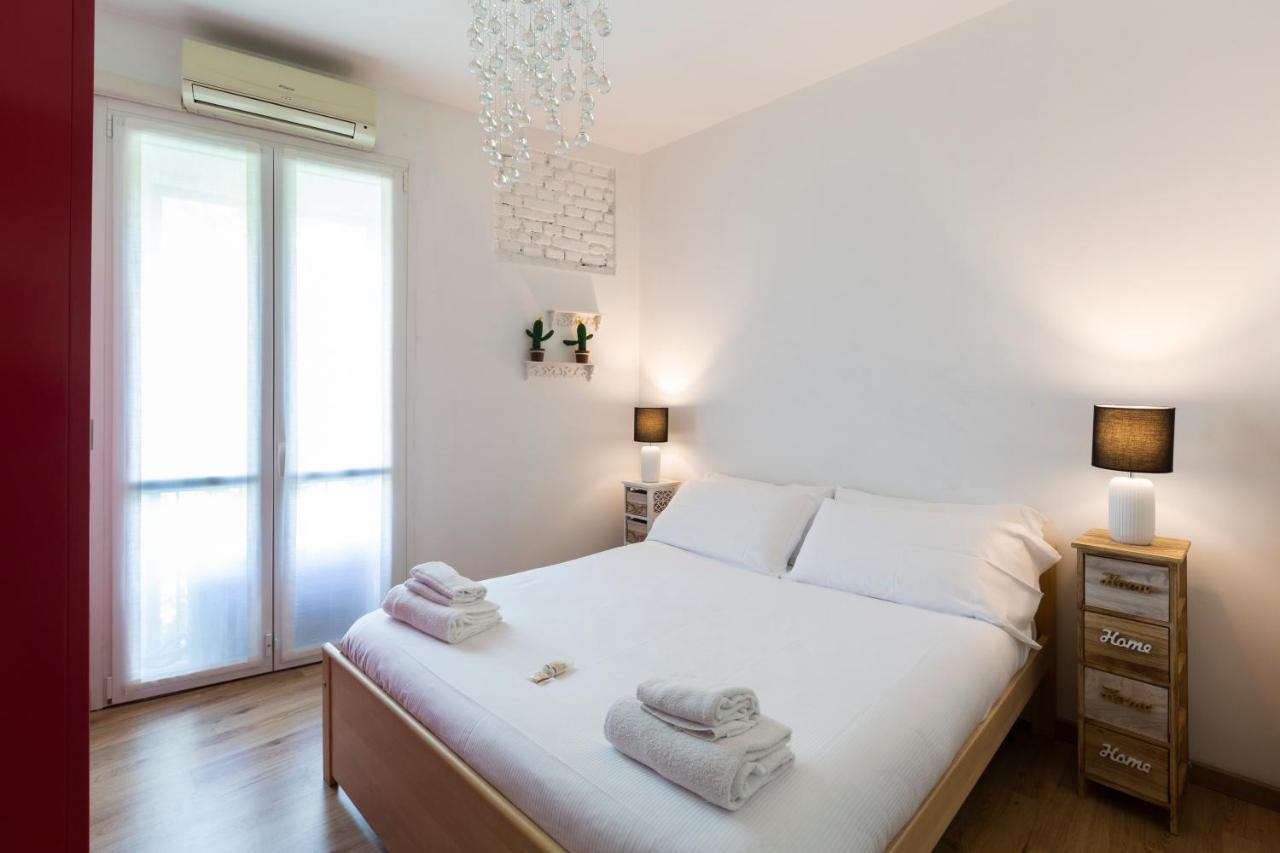 Bright Flat Sempione - Citylife Milan Bagian luar foto